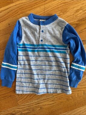 Vintage Carter's Gray and Blue Long Sleeve Henley Shirt with Stripes 4T